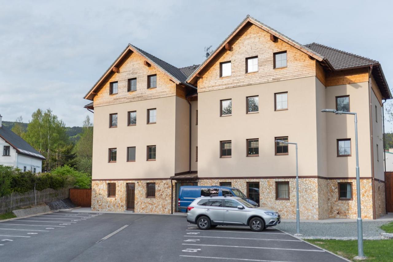 Destne Apartmany Destne v Orlickych horach Buitenkant foto